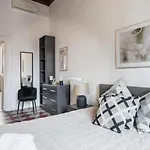 6Bdr Stylish Apartment In The Lovely Rome- If You Want To Book, Please Contact On Wh-Ats-App - 0034-635-518-216 !!!!