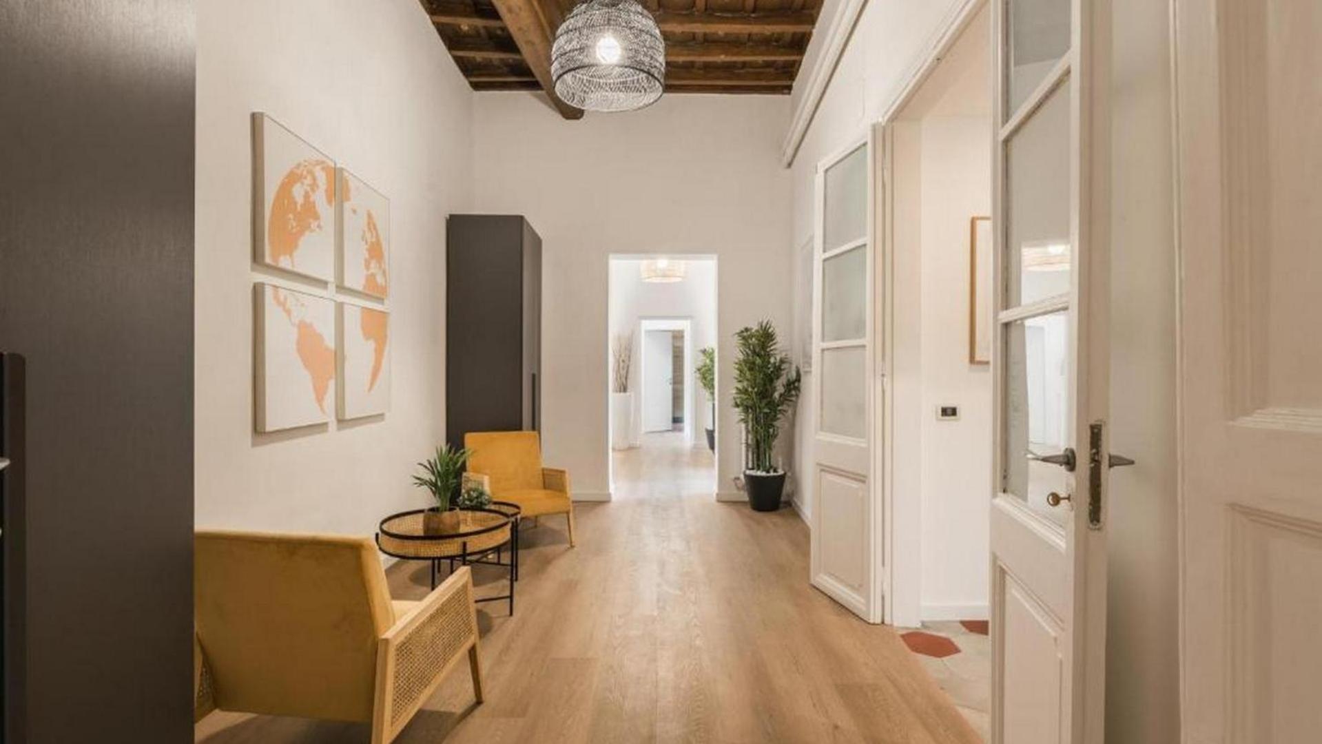 Apartment 6bdr Stylish In The Lovely Rome- If You Want To Book, Please Contact On Wh-ats-app - 0034-635-518-216 !!!!